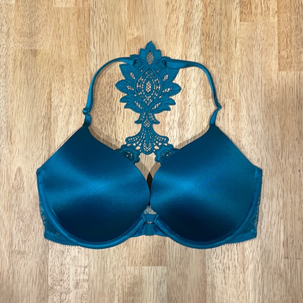 Victoria's Secret 'Very Sexy' push up bra